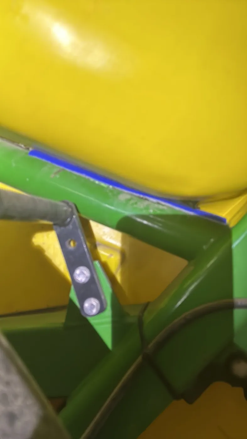 Zdjęcie 22 z naprawy — Naprawa zbiornika opryskiwacza John Deere 832