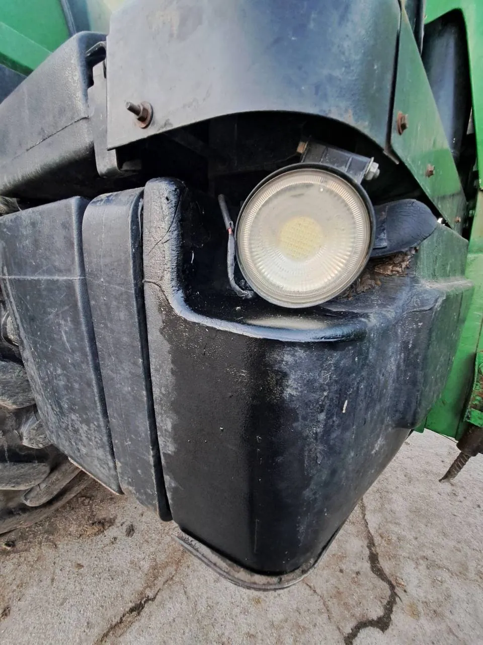 Zdjęcie 14 z naprawy — Naprawa zbiornika paliwa John Deere 8400