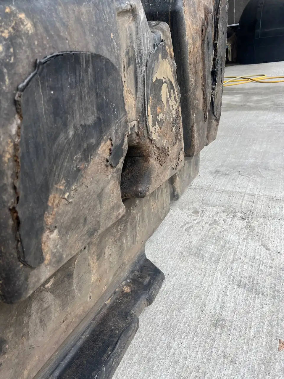 Naprawa zbiornika paliwa Claas Lexion 760 — przepalony zbiornik