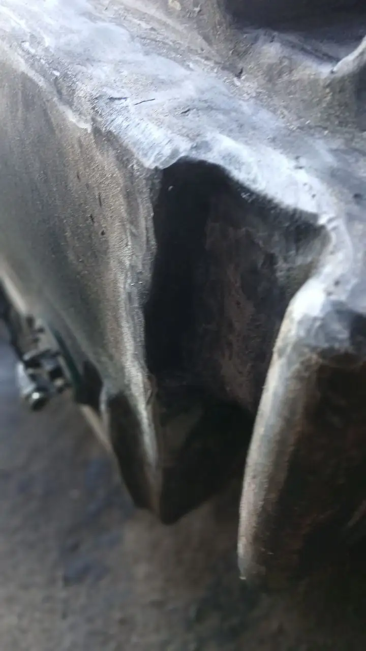 Zdjęcie 10 z naprawy — Naprawa zbiornika paliwa New Holland CX 8/80