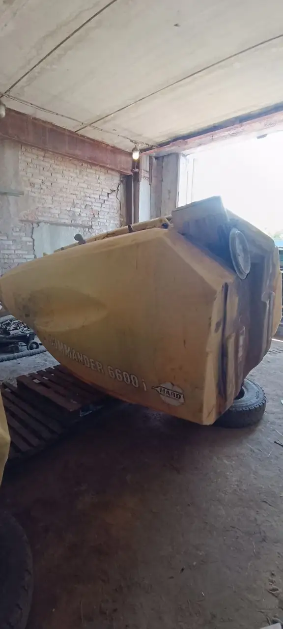 Zdjęcie 6 z naprawy — Naprawa zbiornika opryskiwacza Hardi Commander 6600 I