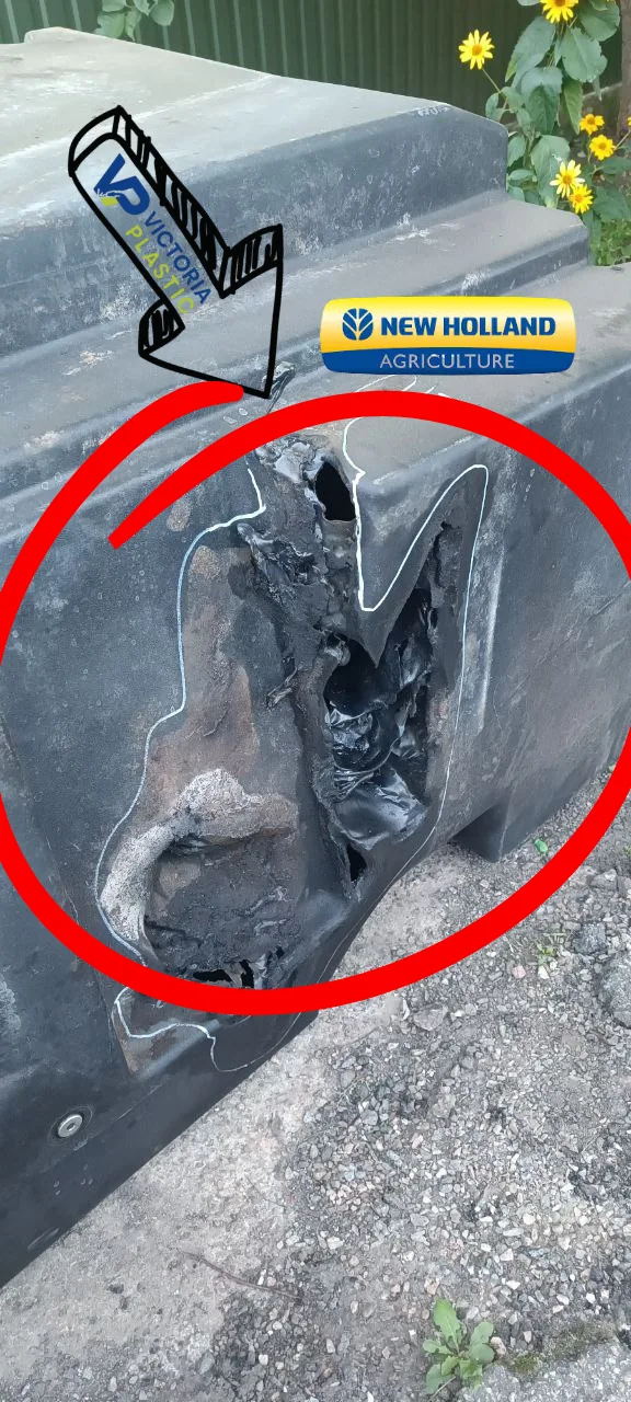 Wytopiona ścianka zbiornika paliwa New Holland po pożarze